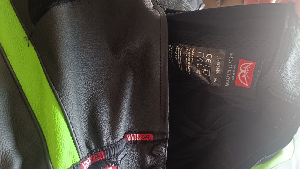 Мото екип Berik размер 58