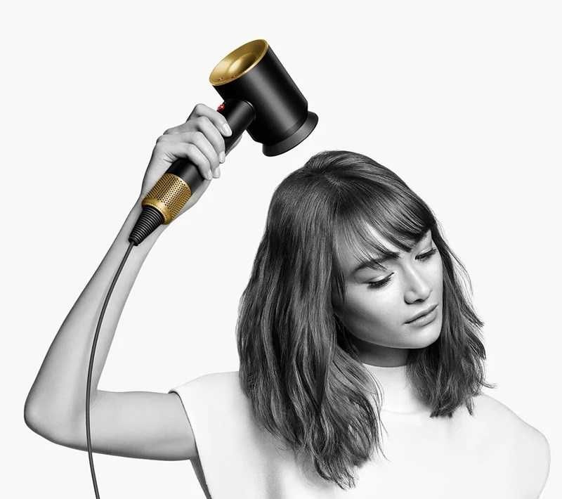 Сешоар Dyson Supersonic HD07 с Пет приставки Черен със златно НОВ