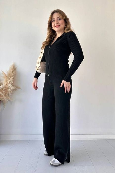 Спортен дамски екип/комплект S размер