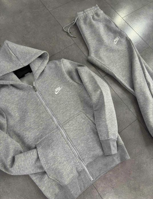 Спортен екип Nike