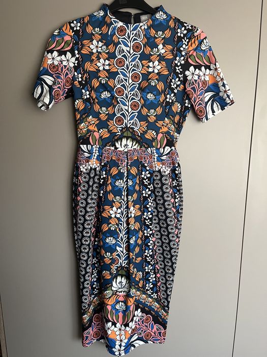 Rochie Asos- model floral