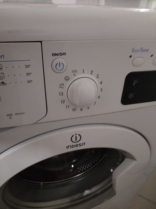 Пералня Indesit – 7 кг, 1200 оборота, енергиен клас A