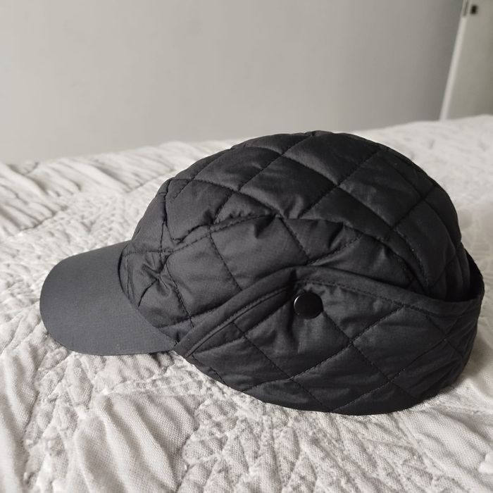 Зимняя фирменная детская кепка б/у