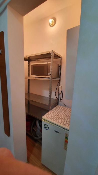 Inchiriez garsoniera zona mag. Tineretului