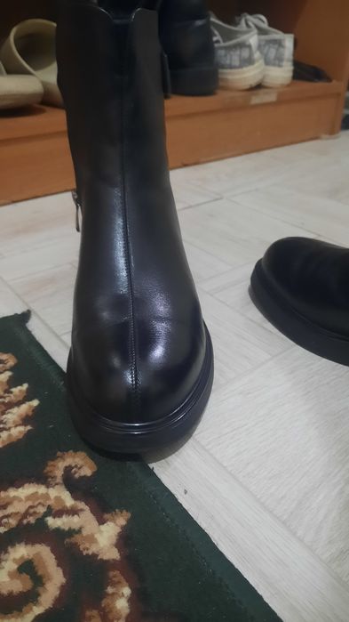 Зимние  сапоги  срочно