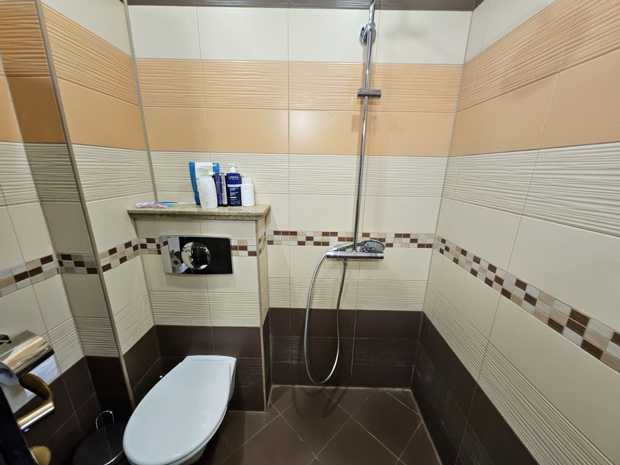 Продава се Къща в с. Кошарица, Област Бургас - 124 кв.м за 1492 €/кв.м - Снимка #13