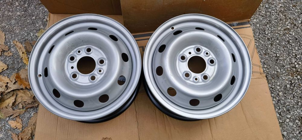 Нови 5 118 15 цола