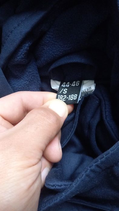 Комбез S размер новый  8000 тг срочно