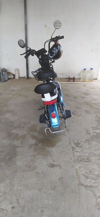 Электросамокат..