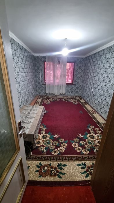 Сдаётся 3х комнатная квартира на 1 этаже на Вокзале УзГазОил