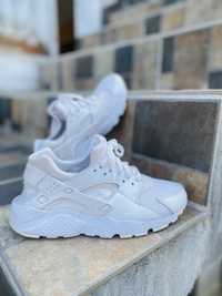 Маратонки Nike huarache