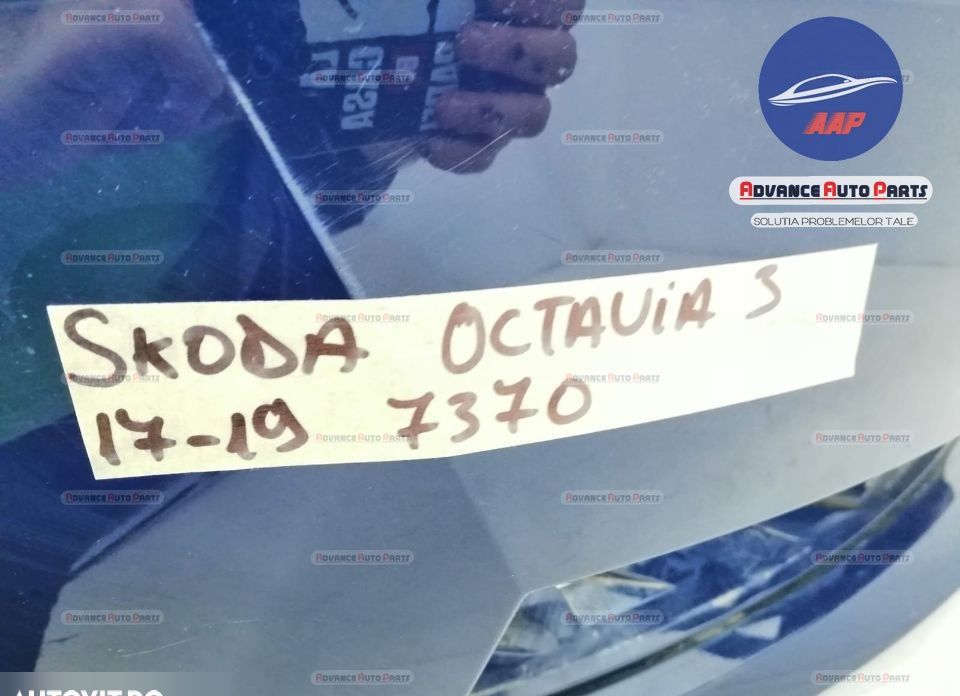 Предна броня модел със системи за измиване - оригинална, в добро състо