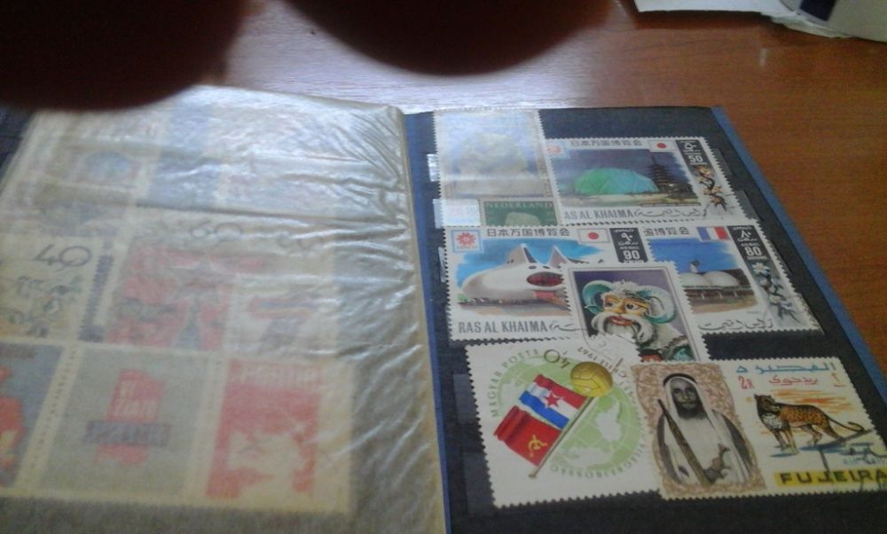 CLASOR cu timbre si colite vechi de colectie