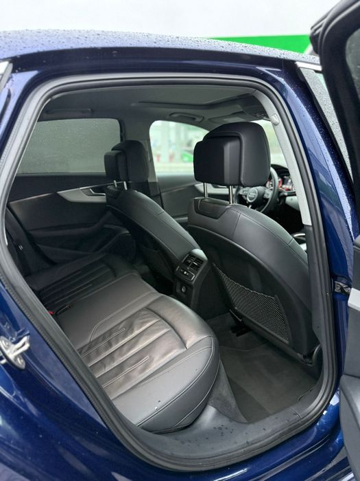 Audi A4 S-line 2023 2.0 Mild Hibrid Quattro