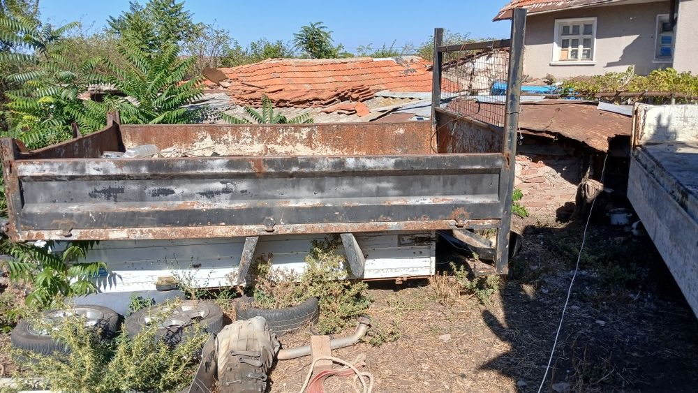 Самосвален кош пълен комплект