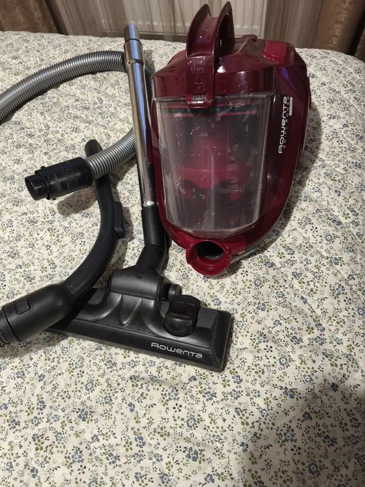 прахосмукачка без торбичка ROWENTA SWIFT POWER CYCLONIC RO2913