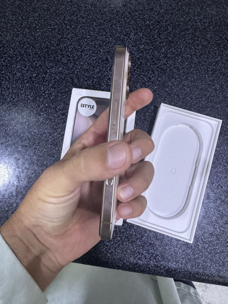 iphone 16 pro pamit 256g yomkost 99 karopka bor