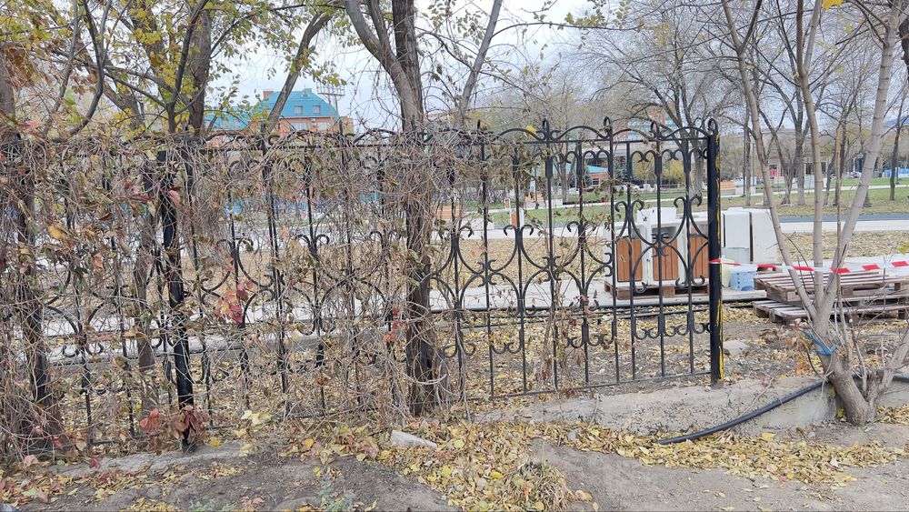 Продаю забор, всего 10 секций