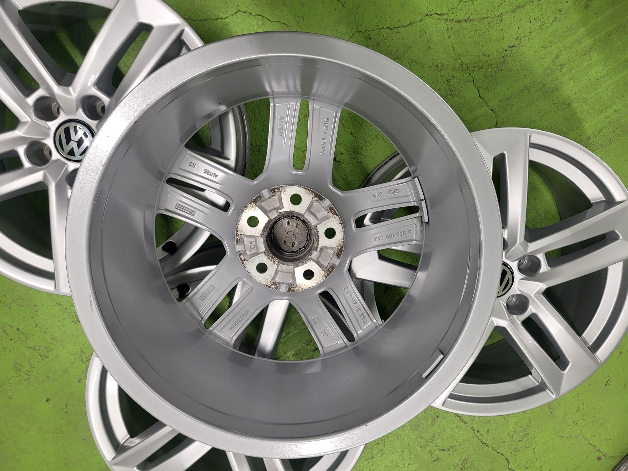 17 5x112 Vw Golf 5 6 7 Touran Caddy Passat 5х112
