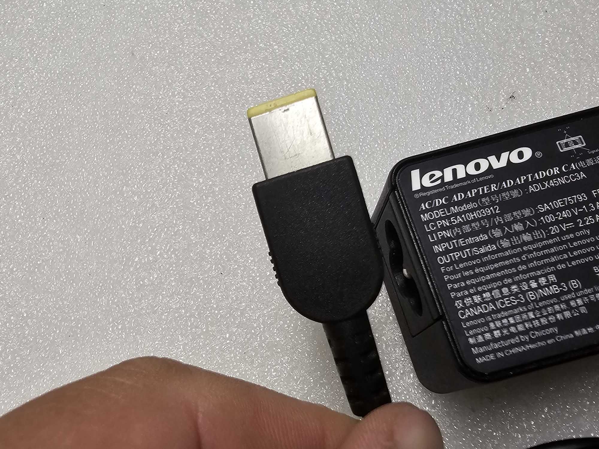 Incarcator laptop Lenovo 20V 2.25A 45W MUFA USB - poze reale