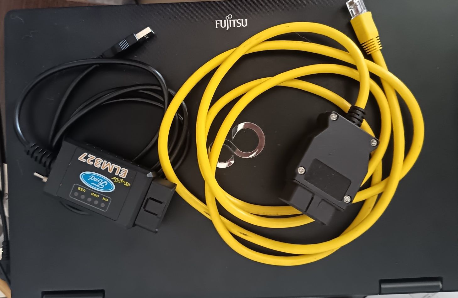 Лаптоп Fujitsu Intel 1core i5 ssd 128 GB/BMW IstaD/P