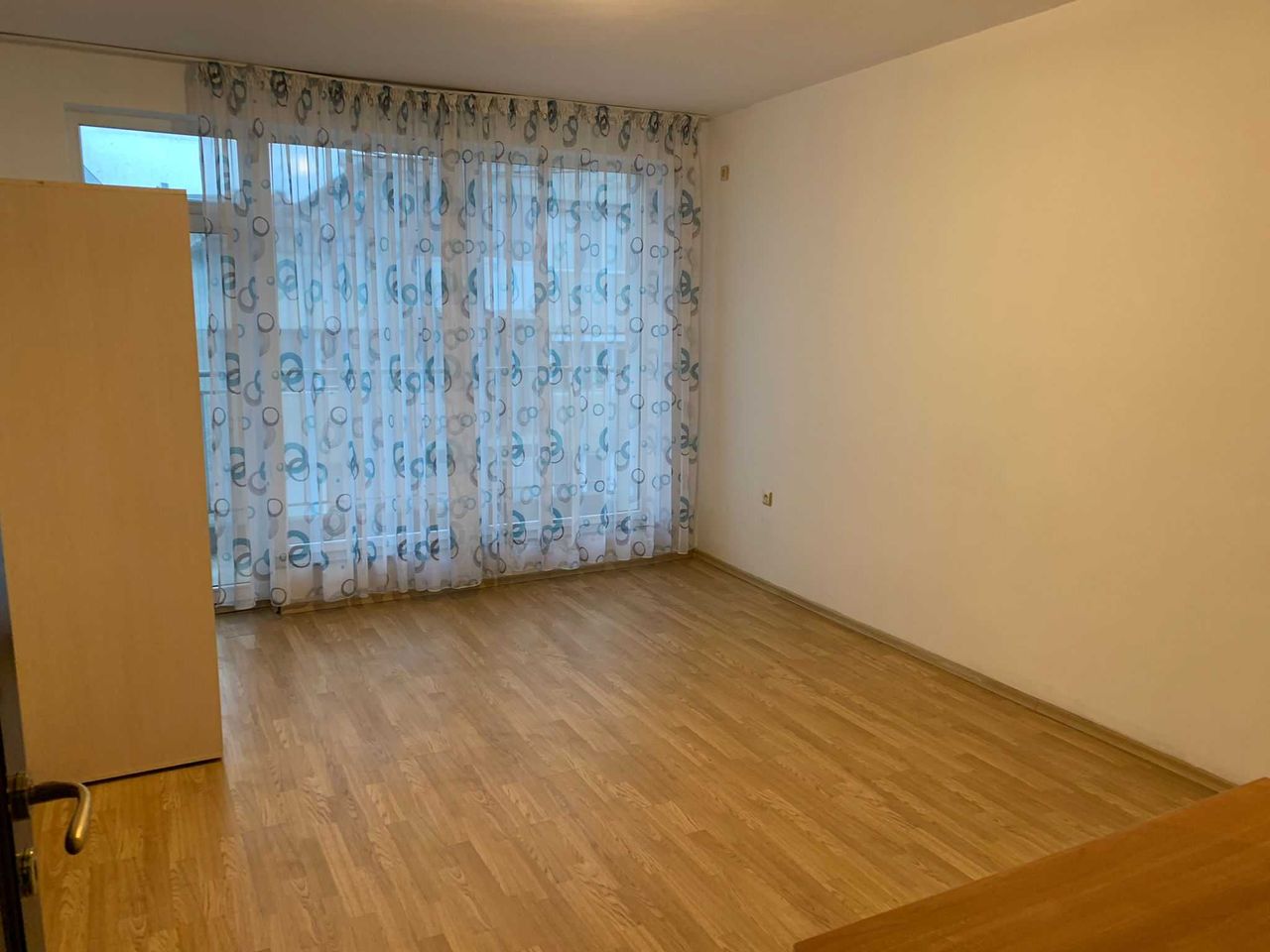 Дава се под наем Многостаен апартамент в Вълчедръм - 180 кв.м за 1200 € - Снимка #12