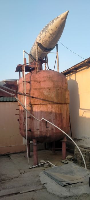 10 тонналик метал ёмкость сотилади