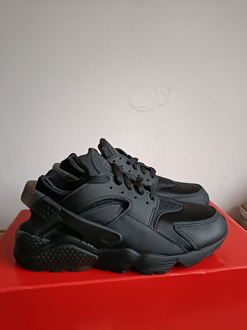 Nike Air Huarache номер 36.5, 37, 37.5, 38, 38.5