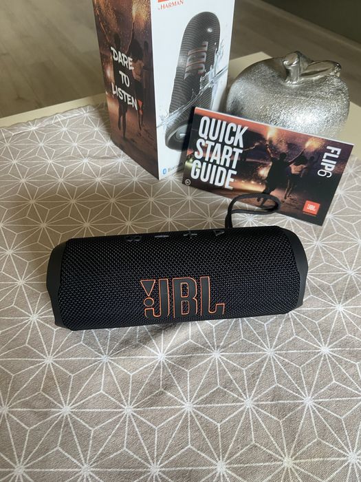 JBL Flip 6 (почти нова)