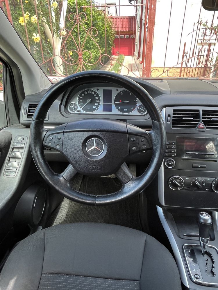 Mercedes Benz B clase Automata Fiscal Asigurare Itp