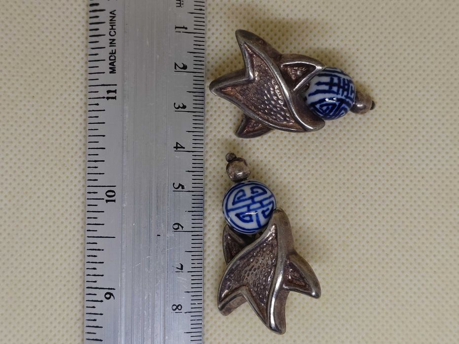 Cercei din argint cu ceramică pictată manual – motiv chinezesc