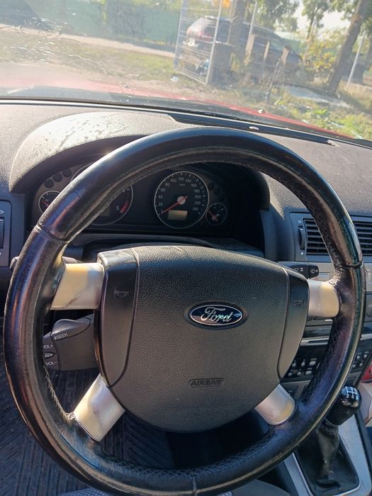 Ford mondeo 2.0 tdci model ghia