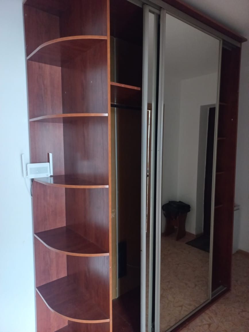 Прихожая отличный состояние