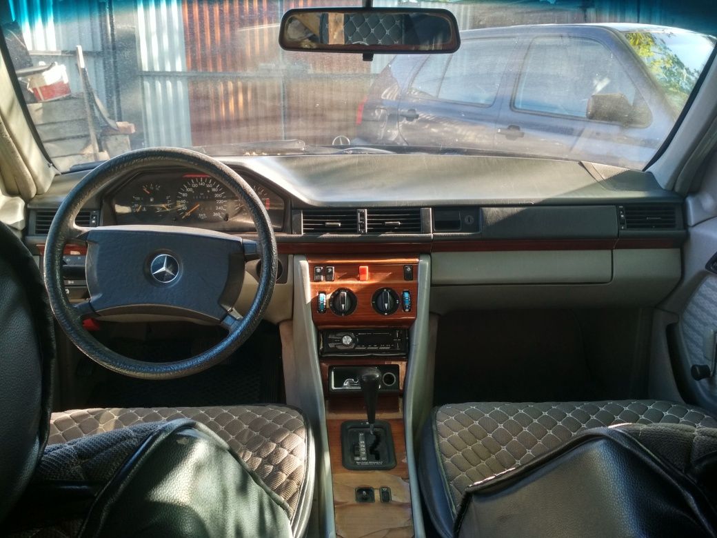 Mercedes w124 2.2