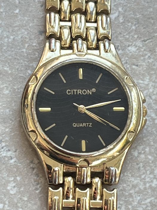Citron Watch Vintage