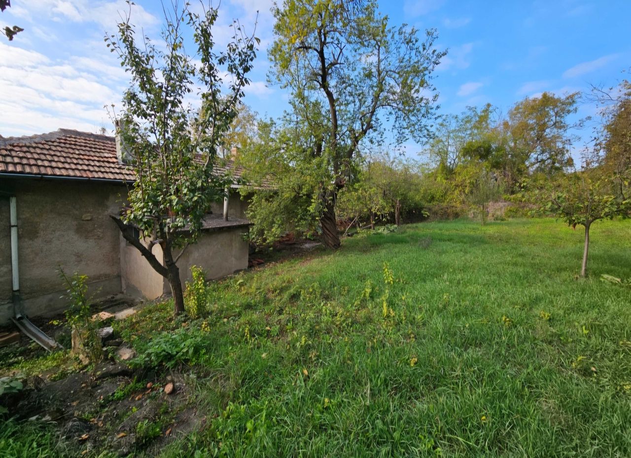 Продава се Къща в с. Присово, Област Велико Търново - 130 кв.м за 731 €/кв.м - Снимка #17