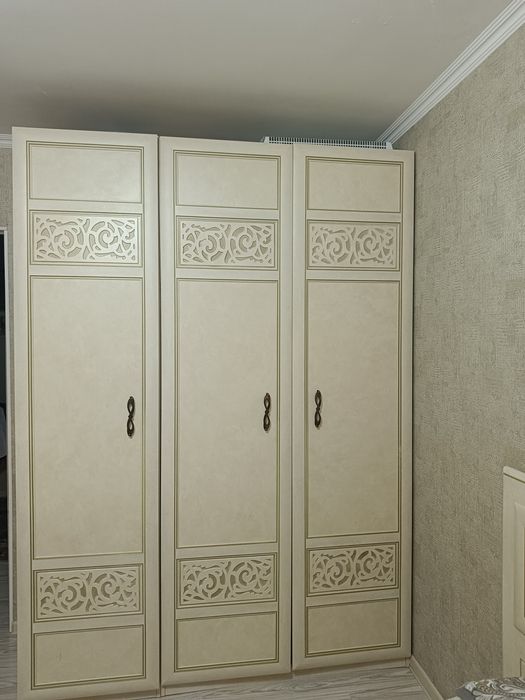 Спальный гарнитур.  Срочно