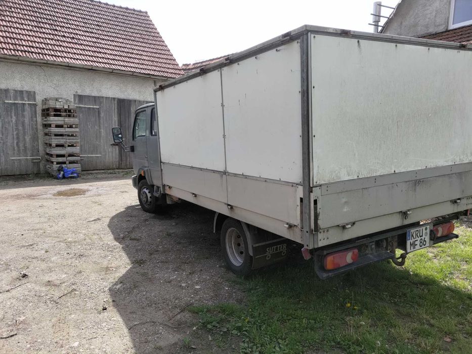 Se vinde camion de 3,5T marca Nissan capstar. 3.litri turbo diesel.