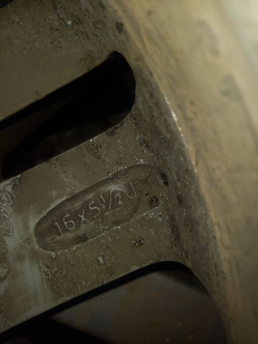 Jante Toyota  ,SZ21X  16 x 5 1/2 j