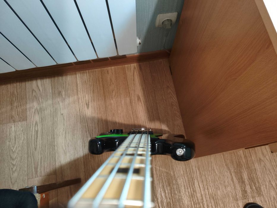 Бас гитара Harley Benton Jazz bass