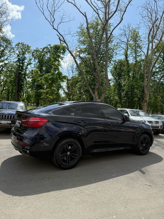 Vand/Schimb si cu Autoutilitare BMW  X6  M pachet F16