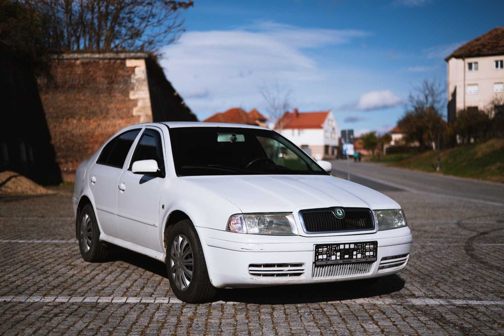 ÎNMATRICULATĂ Skoda Octavia 1 – 1.9 TDI (140 CP) – 2008