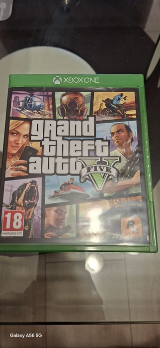 Xbox One S + 1бр джойстик+8 игри