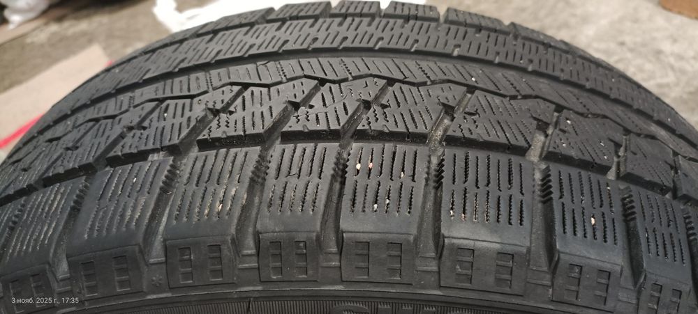 Зимние шины сайлун.