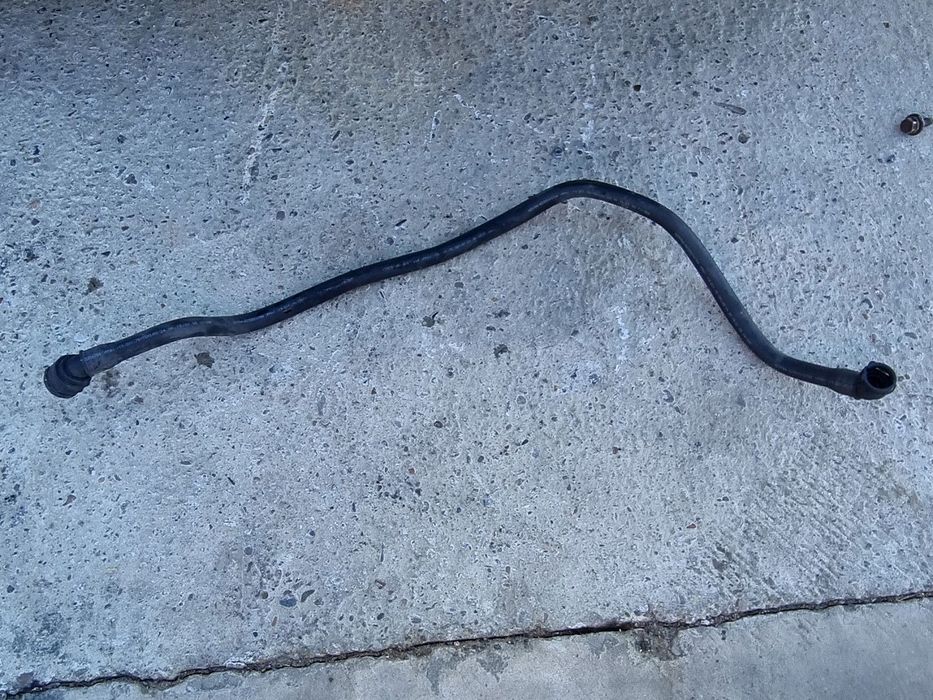 Furtun apa Mercedes Clasa C (W205) [Fabr 2014-prezent] A2055016784 2.0