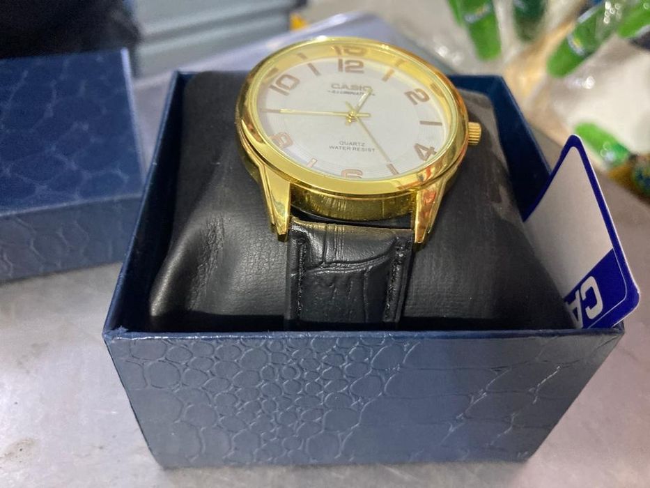 Продам или Меняю Новые Мужские Наручные Часы Фирма CASIO