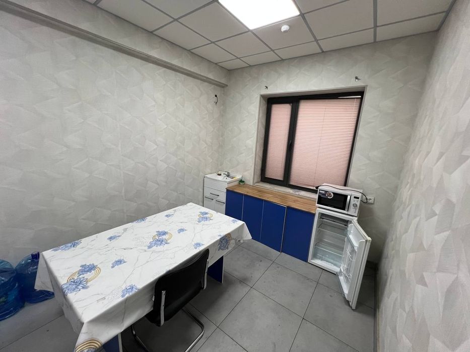 150м² 5каб+хол. Вдоль дороги