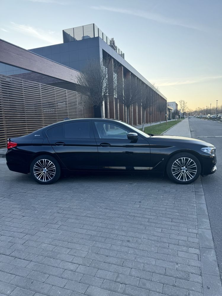 BMW 530e - Hybrid *LED *360 *Shadow - Seria 5