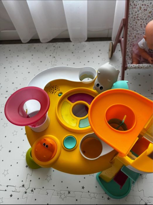 Jucărie interactivă - Stația de distracție girafă B Kids