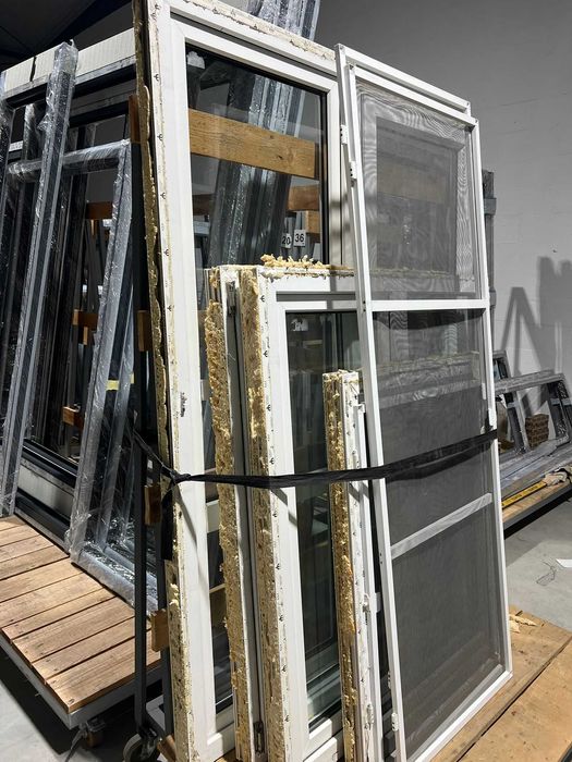 Vand geamuri termopan ,stare buna,doar trebuie spalate,curatate